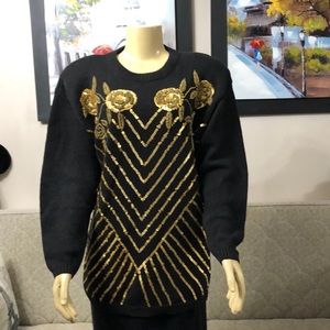 🌺NWOT VICTORIA HARBOUR SWEATER SIZE M-L